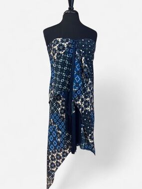 BCBGMaxAzria Navy and Ivory Strapless Printed Asymmetrical Dress